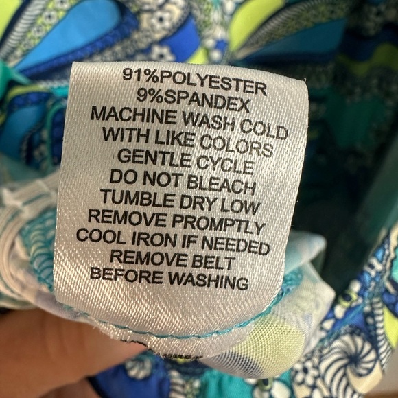 Green and Blue Jumpsuit with Paisley Print and Fitted Bodice Size 1x - Picture 5 of 8